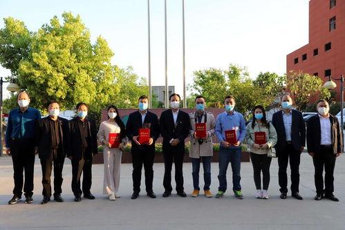 新闻媒体爆料企业与职工,职工权益与企业利益冲突引发热议”  第1张